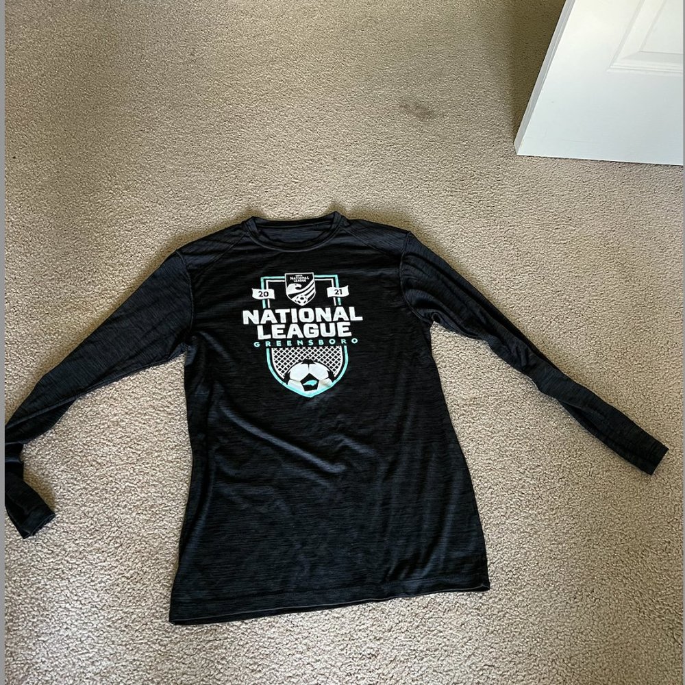 National League Longsleeve Shirt, Unisex size small in dark gray